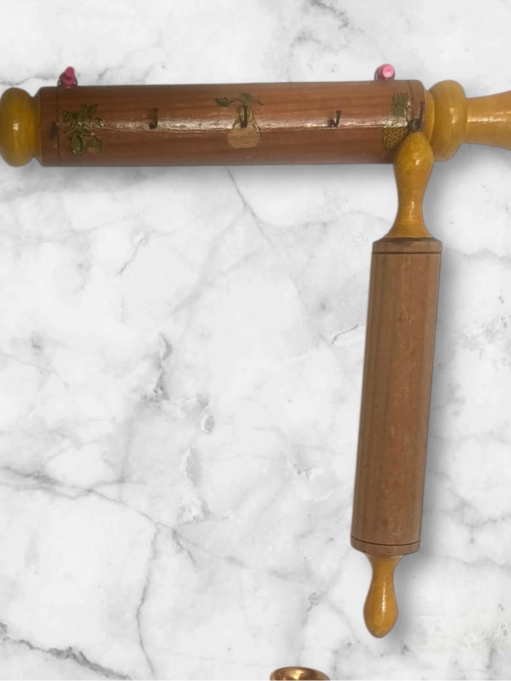 vintage 1940s–1950s wooden rolling pin wall rack and matching rolling pin